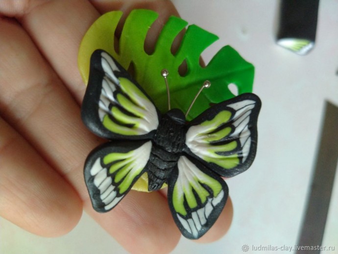 Бабочка из полимерной глины
