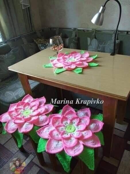 ​Вяжем салфетку "Цветок"