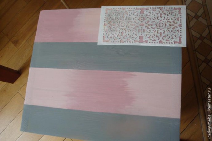 ​Декорирование сундука в объемной технике: часть 1