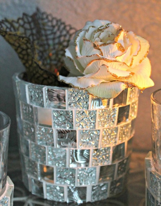 ​Декорируем стеклянные подсвечники мозаикой: часть 3