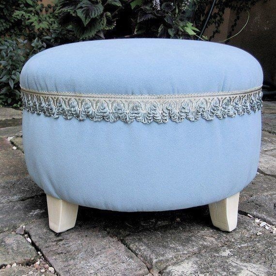 Пуфы, пуфики, табуреты