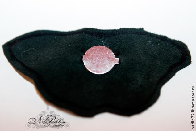 ​Вышивка бисером "Брошь-бабочка экзотическая": мастер-класс, часть 3