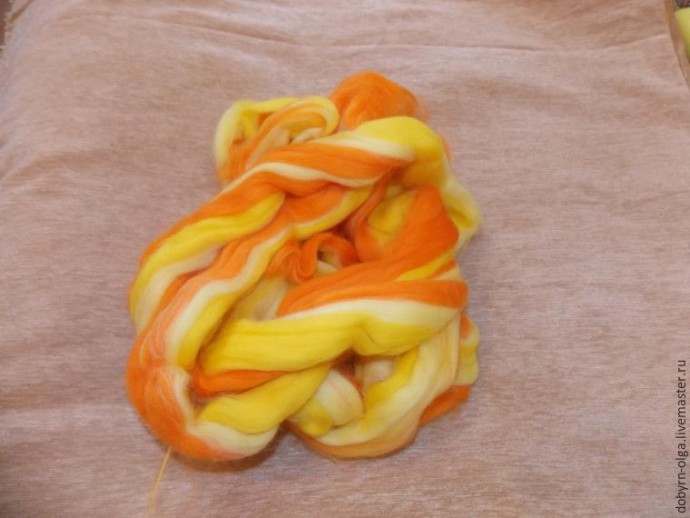 Позитивный пёс Шарик, выполненный в технике сухого и мокрого валяния: часть 1