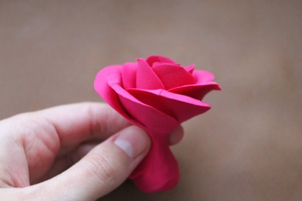 ​Мастерим сердце из роз: часть 3