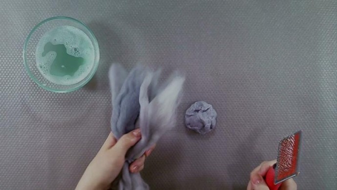 Мастер-класс по изготовлению войлочных камешков: часть 1