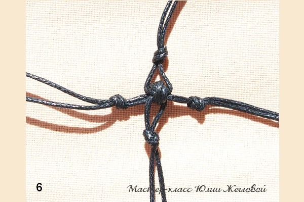 Оплетаем камень произвольной формы в технике макраме