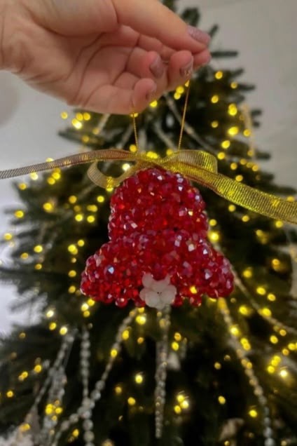 Колокольчик из бусин