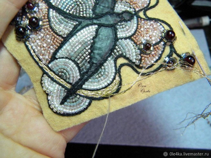 Вышиваем бисером "Облачко": часть 2