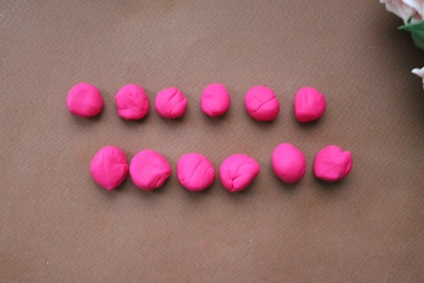 ​Мастерим сердце из роз: часть 2