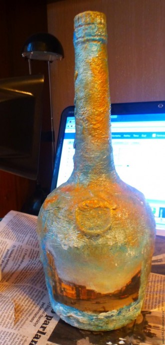 ​Делаем праздничную бутылочку с двусторонним декупажем: часть 3