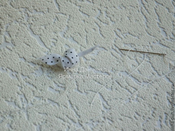 Делаем валяную брошку "Ёжик в тумане": часть 4