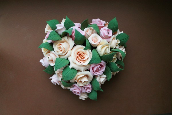 ​Мастерим сердце из роз: часть 6