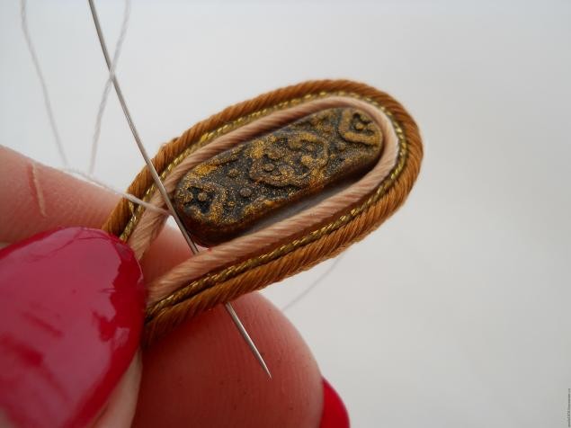 Сутажные серьги "Ромашки по-восточному": мастер-класс, часть 1