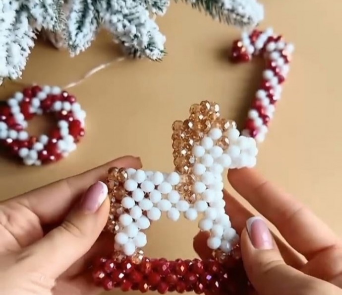 ​Новогодняя лошадка-подвеска