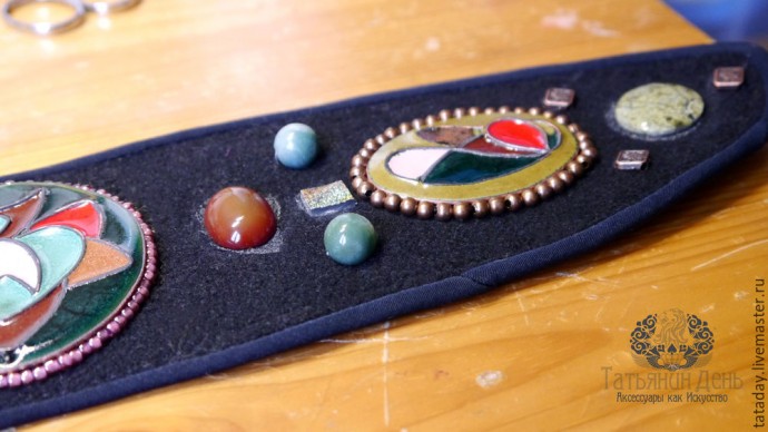 Создаем пояс с бисерной вышивкой: часть 2