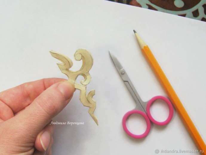 Создаем новогоднее оригинальное панно из бумажной снежинки: часть 1 Создаем новогоднее оригинальное панно из бумажной снежинки: часть 1