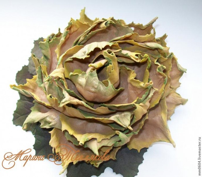 Создаем цветок из листьев: часть 4