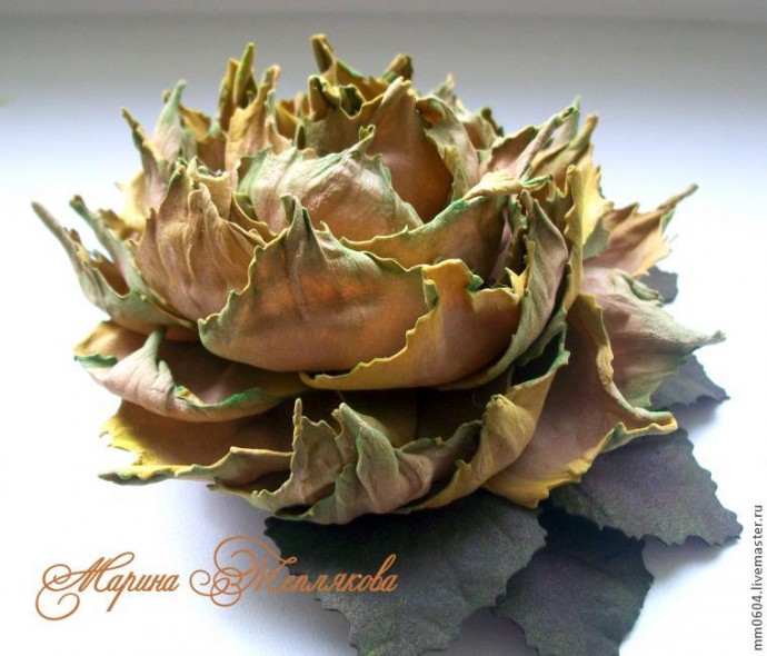 Создаем цветок из листьев: часть 4