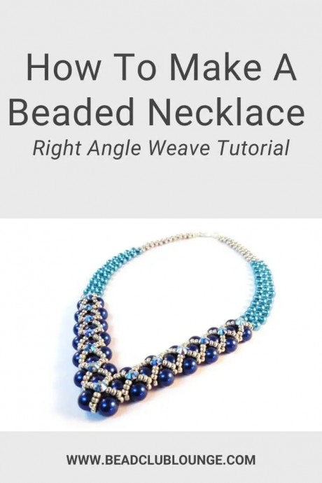 ​Колье "Уголок" с синими бусинами и бисерной сеткой