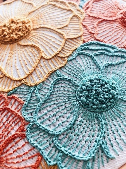 ​Идеи вышитых цветов