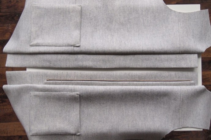 ​Застёжка-молния под планкой