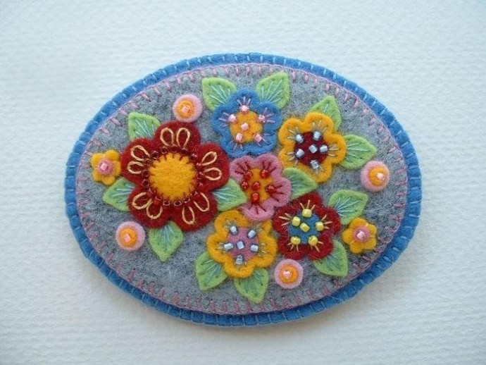 ​Вышивка по фетру