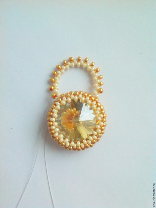 Создаем воздушные серьги "Golden Сrown": часть 1