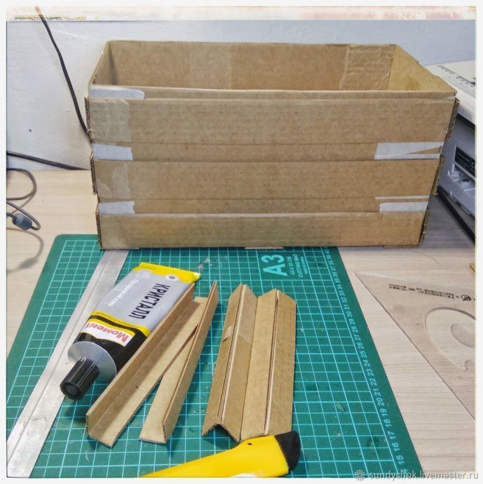 ​Ящик со львом в технике папье-маше: часть 2