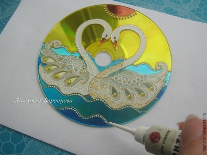 Создаём подарок на свадьбу — ключницу "Лебединая верность": часть 3