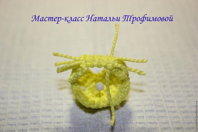 Кольцо в технике макраме: часть 2