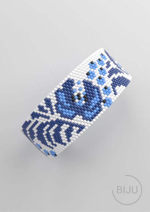 Браслет в мозаичном плетении