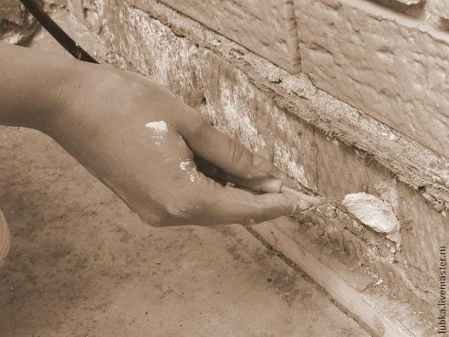 Декор и роспись кирпичной кладки