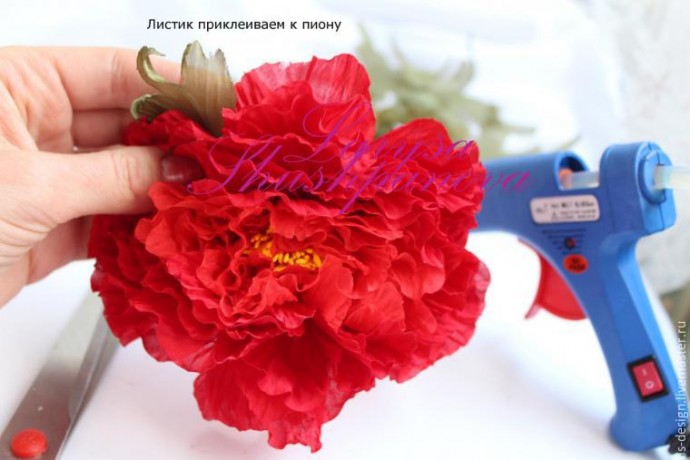 Делаем из ткани гофрированный пион: мастер-класс, часть 5