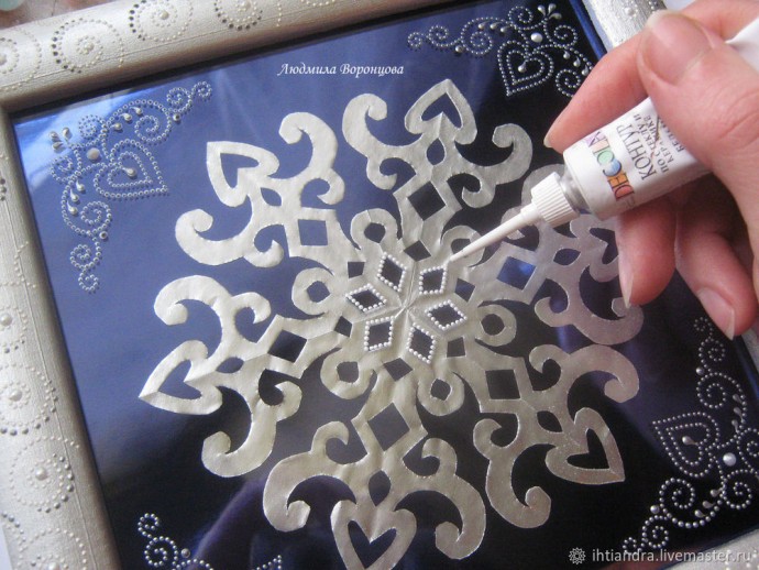 Оригинальное панно из бумажных узоров: часть 2