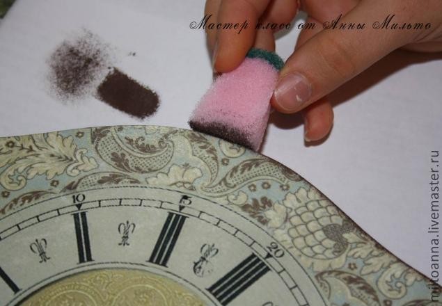 Часы в технике классического декупажа: часть 2