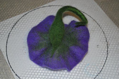 ​Мастер-класс по валянию цветка "Вьюнок": часть 6