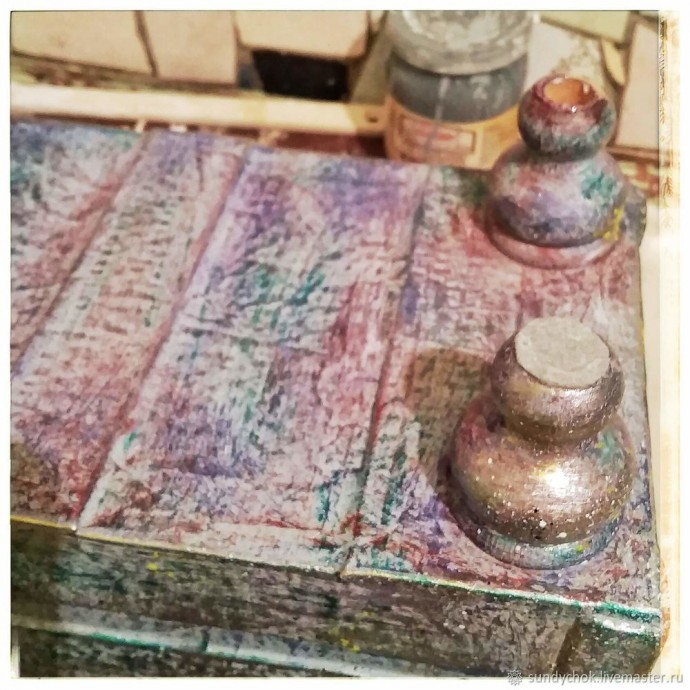 ​Ящик со львом в технике папье-маше: часть 4