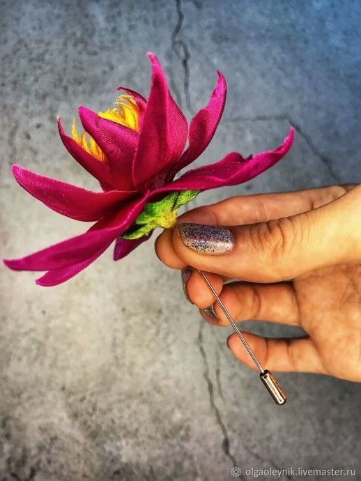 ​Как сделать брошку-пин "Лотос": часть 3