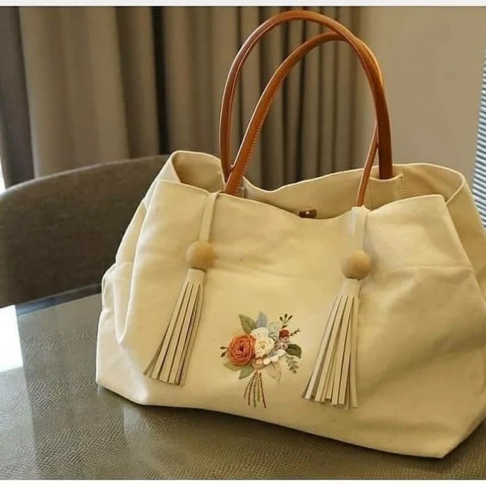 Вышивка на сумках: идеи для вдохновенного творчества