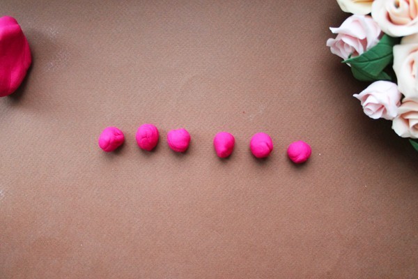 ​Мастерим сердце из роз: часть 1