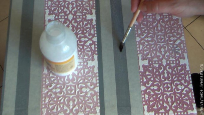 ​Декорирование сундука в объемной технике: часть 2