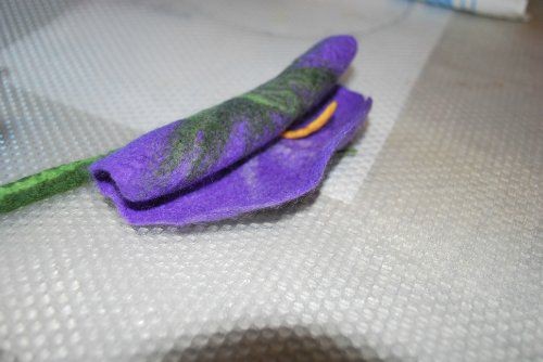 ​Мастер-класс по валянию цветка "Вьюнок": часть 5