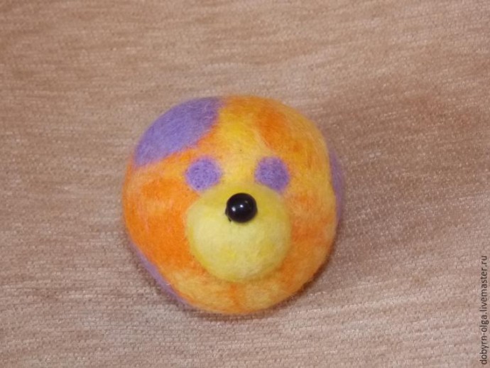 Позитивный пёс Шарик, выполненный в технике сухого и мокрого валяния: часть 3