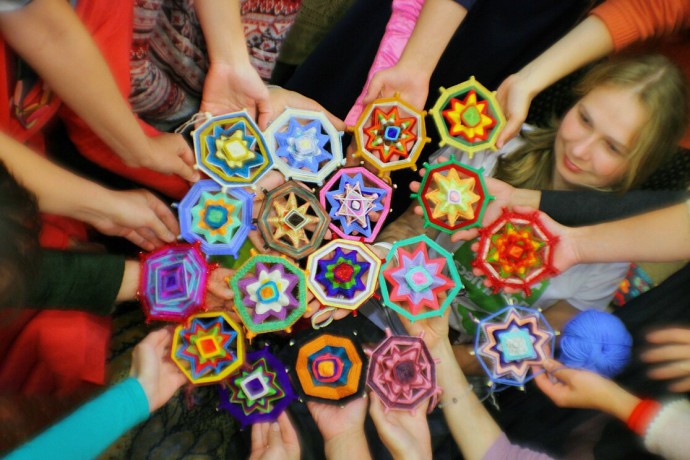 ​Изготовление мандал