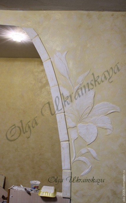 Делаем барельеф с лилиями на стене: часть 3