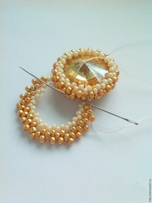 Создаем воздушные серьги "Golden Сrown": часть 1