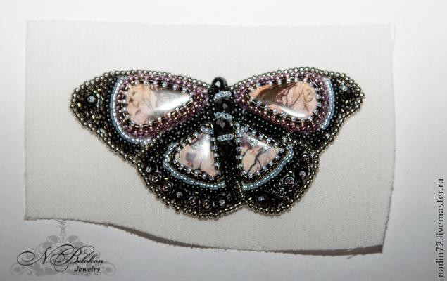 ​Вышивка бисером "Брошь-бабочка экзотическая": мастер-класс, часть 3