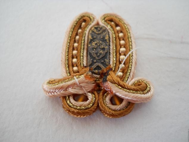 Сутажные серьги "Ромашки по-восточному": мастер-класс, часть 3