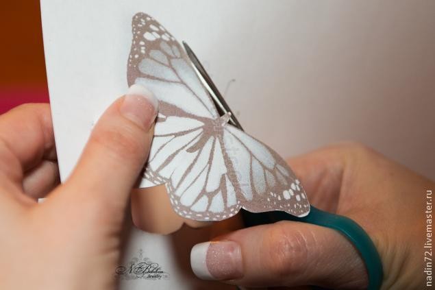 ​Вышивка бисером "Брошь-бабочка экзотическая": мастер-класс, часть 1