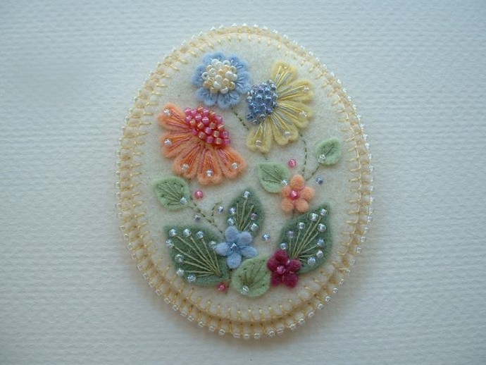 ​Вышивка по фетру